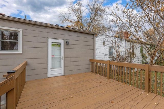 3037 South Scott Avenue, Independence, MO 64052