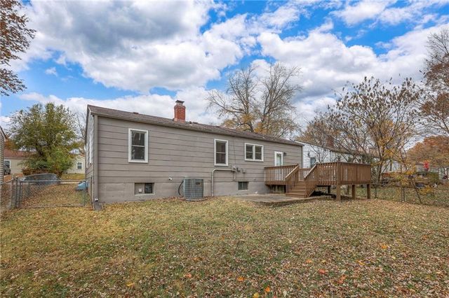 3037 South Scott Avenue, Independence, MO 64052
