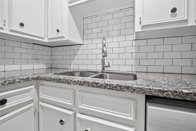 6705 Thornwall Street, Houston, TX 77092