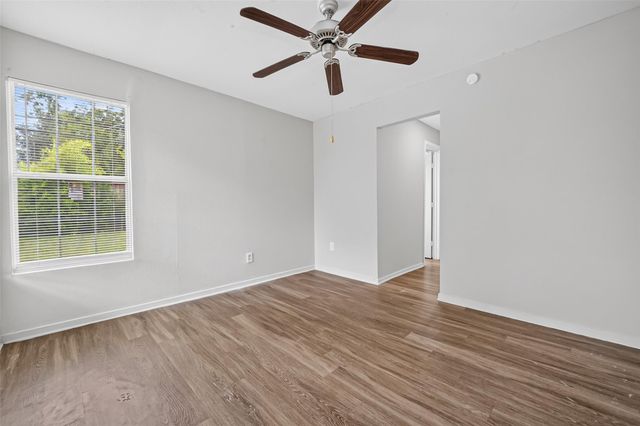 6705 Thornwall Street, Houston, TX 77092