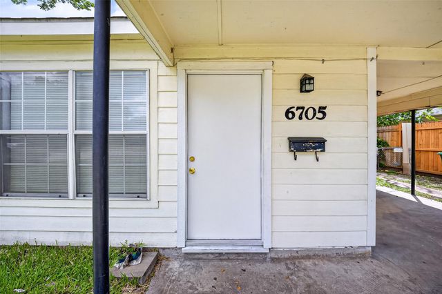 6705 Thornwall Street, Houston, TX 77092