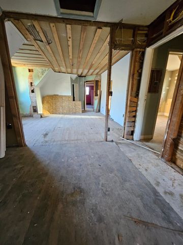 2524 W Dean Ave, Spokane, WA 99202