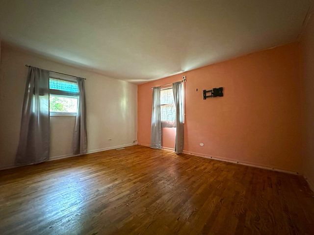 21729 Gailine Avenue, Sauk Village, IL 60411