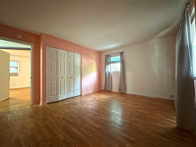 21729 Gailine Avenue, Sauk Village, IL 60411