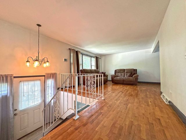 21729 Gailine Avenue, Sauk Village, IL 60411