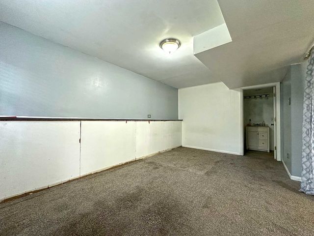 21729 Gailine Avenue, Sauk Village, IL 60411