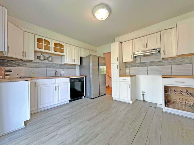 21729 Gailine Avenue, Sauk Village, IL 60411