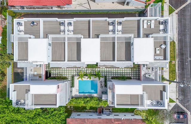 721 SW 11th Street A, Miami, FL 33129