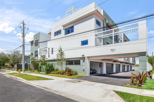 721 SW 11th Street A, Miami, FL 33129