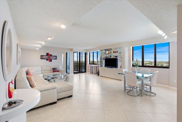 3420 S Ocean Boulevard 8t, Highland Beach, FL 33487