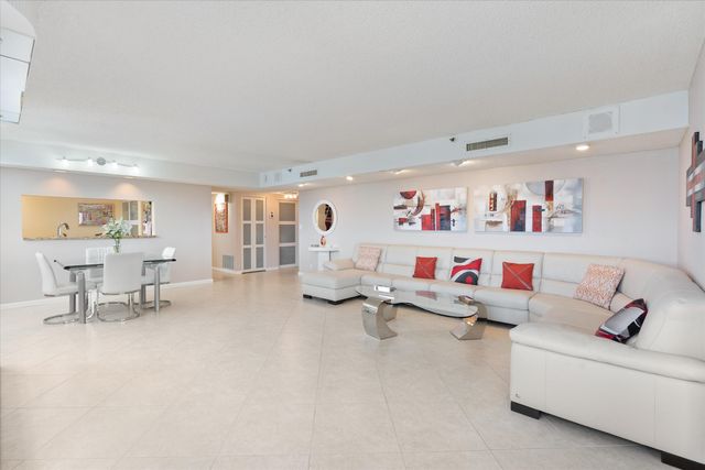 3420 S Ocean Boulevard 8t, Highland Beach, FL 33487