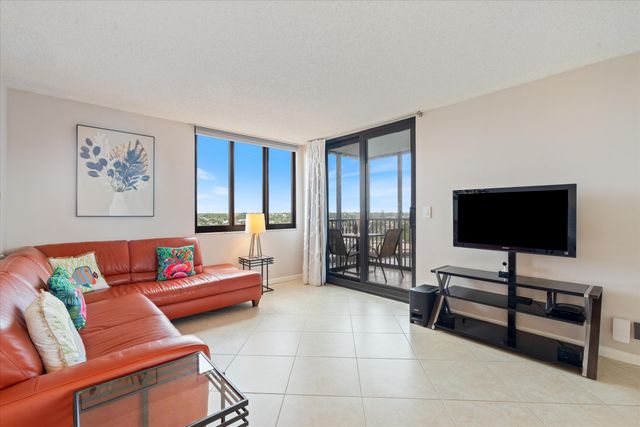 3420 S Ocean Boulevard 8t, Highland Beach, FL 33487
