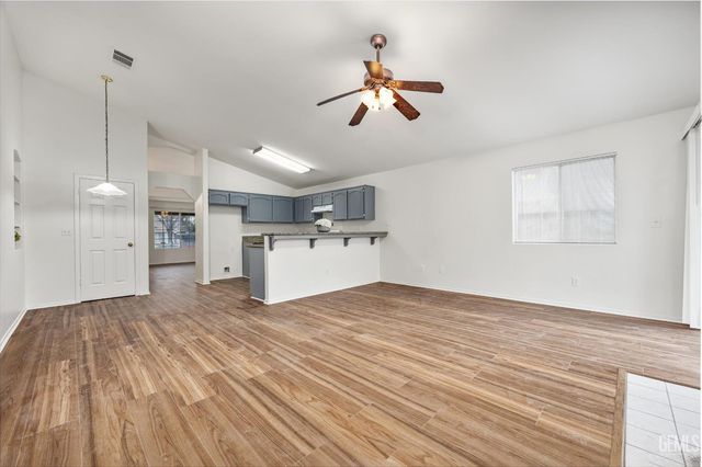 6115 Saint Croix Drive, Bakersfield, CA 93313