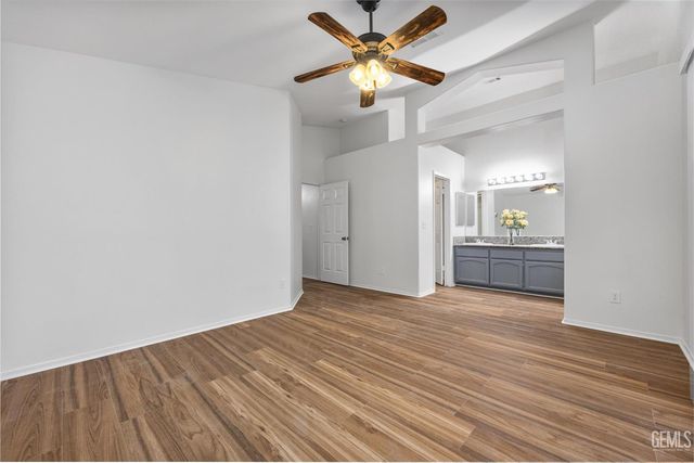 6115 Saint Croix Drive, Bakersfield, CA 93313