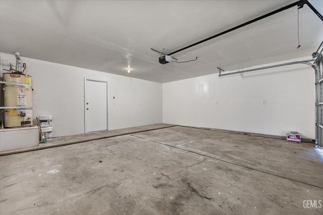 6115 Saint Croix Drive, Bakersfield, CA 93313