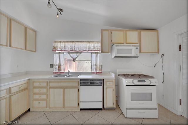 5380 Stirrup Street, Las Vegas, NV 89119