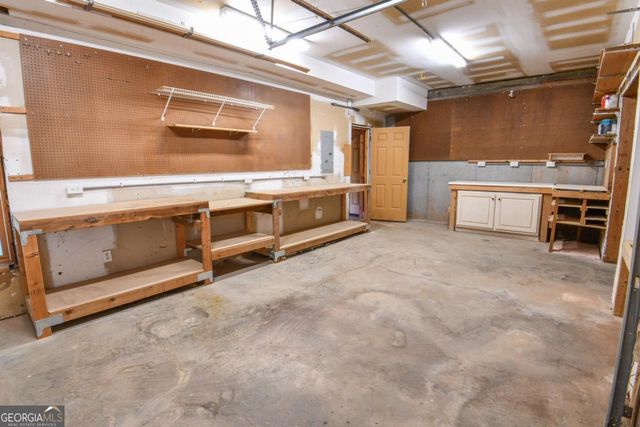 1430 Chadberry Way, Lawrenceville, GA 30043