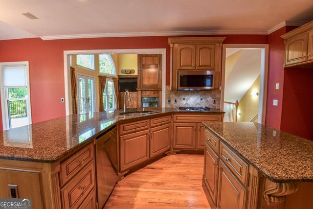 1430 Chadberry Way, Lawrenceville, GA 30043