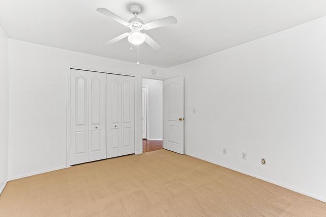 4912 Ashley Lane 84, Waterford Twp, MI 48329