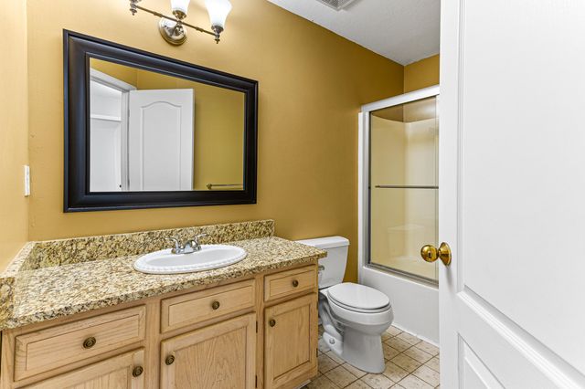 4912 Ashley Lane 84, Waterford Twp, MI 48329