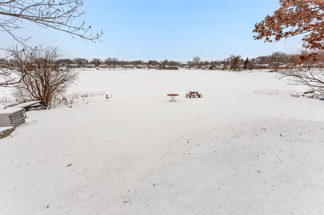 4912 Ashley Lane 84, Waterford Twp, MI 48329