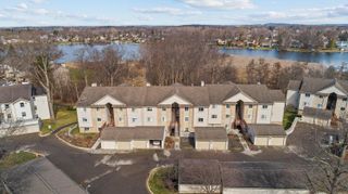 4912 Ashley Lane 84, Waterford Twp, MI 48329