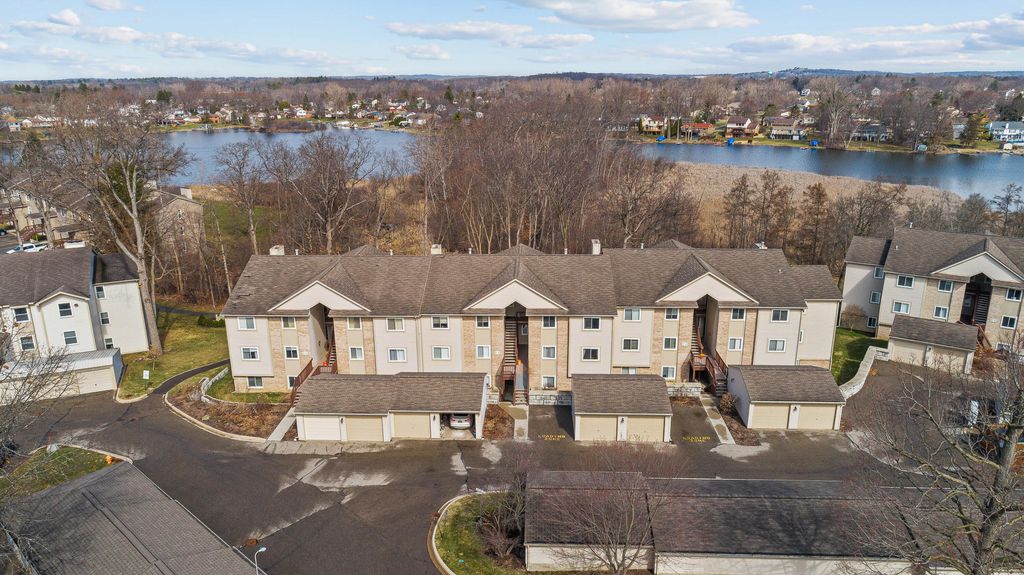 4912 Ashley Lane 84, Waterford Twp, MI 48329