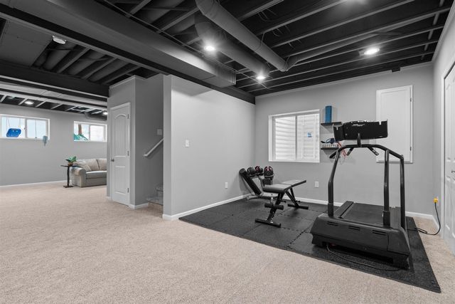 4346 Loon Lane, Ann Arbor, MI 48103