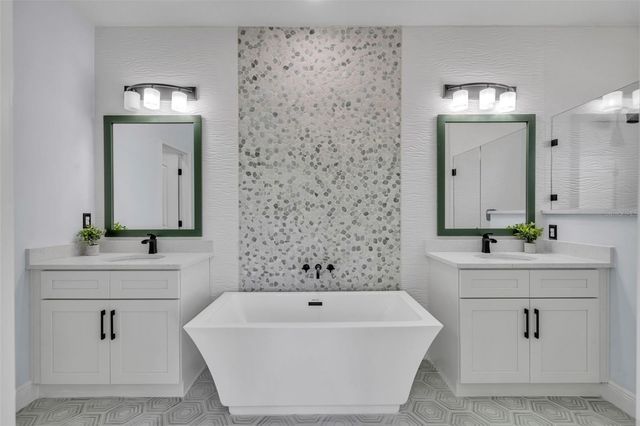 256 HIBISCUS LANE, Poinciana, FL 34759