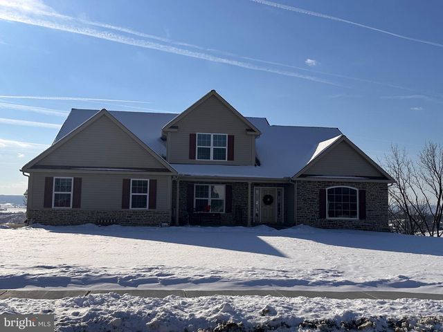 161 PORTIA BLVD, Kutztown, PA 19609