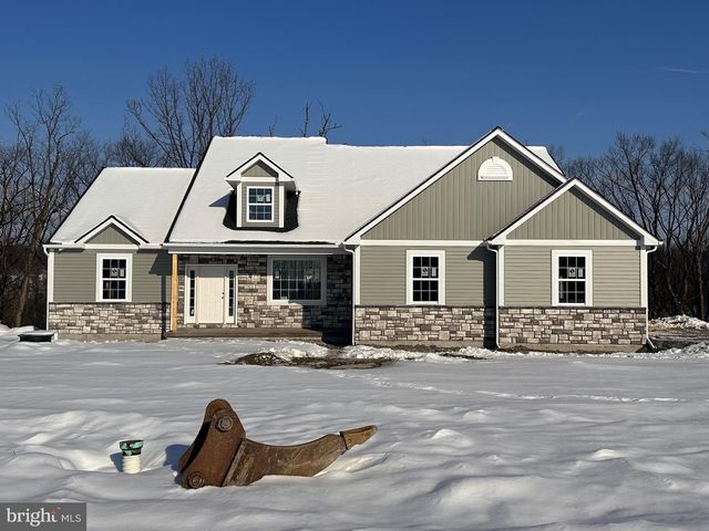 161 PORTIA BLVD, Kutztown, PA 19609