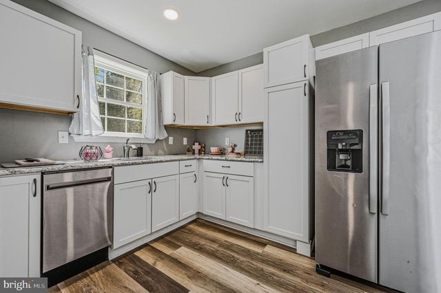 7 PEWTER CT, Dover, DE 19904