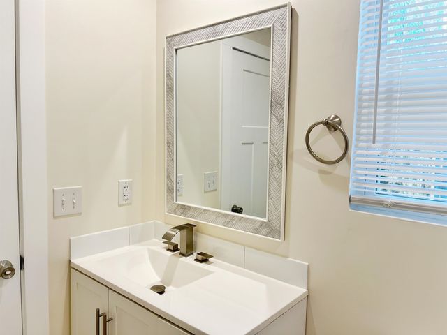 107 Everest Drive, Inman, SC 29349