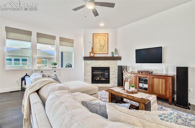 6639 Enclave Vista Loop, Colorado Springs, CO 80924