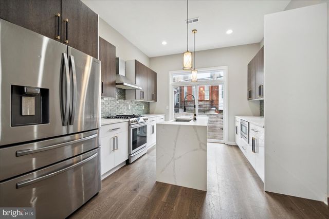 1410 N DOVER ST, Philadelphia, PA 19121