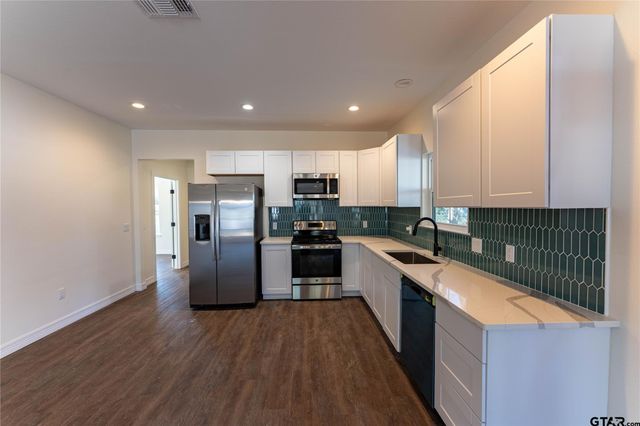 2380 Beverly Drive, Paris, TX 75460