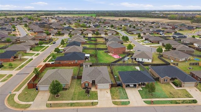 11825 NW 130th Street, Piedmont, OK 73078