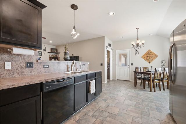 11825 NW 130th Street, Piedmont, OK 73078