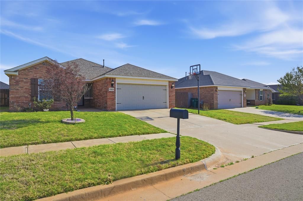 11825 NW 130th Street, Piedmont, OK 73078