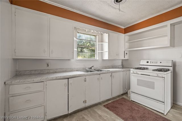 4603 N 32nd Street, Fort Smith, AR 72904