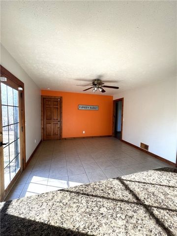 1961 Bailey Lane, Alpena, AR 72611