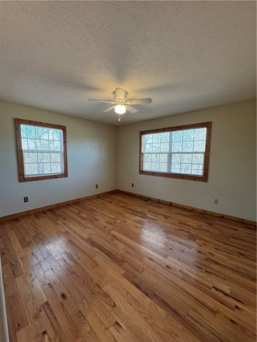 1961 Bailey Lane, Alpena, AR 72611