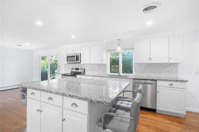 31 Conifer Drive, North Providence, RI 02904