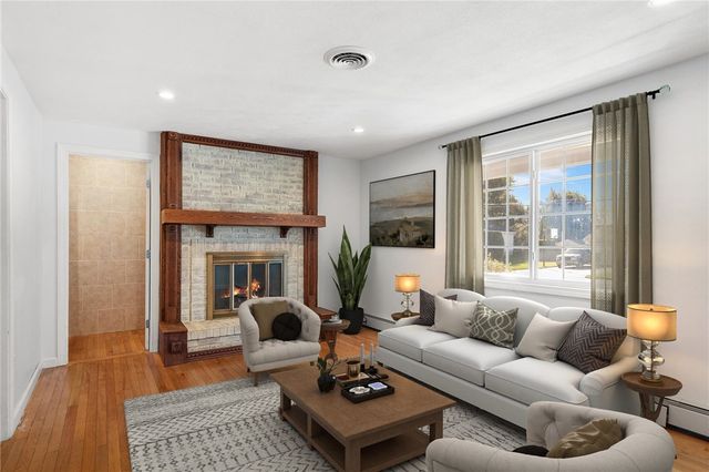 31 Conifer Drive, North Providence, RI 02904