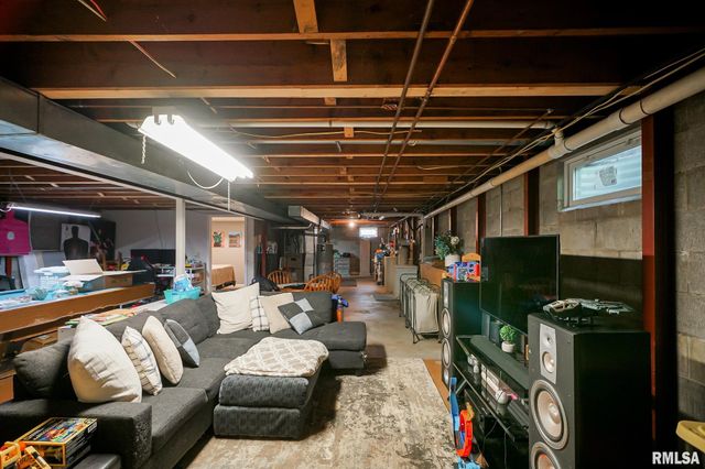 10109 ARROW Road, Tremont, IL 61568