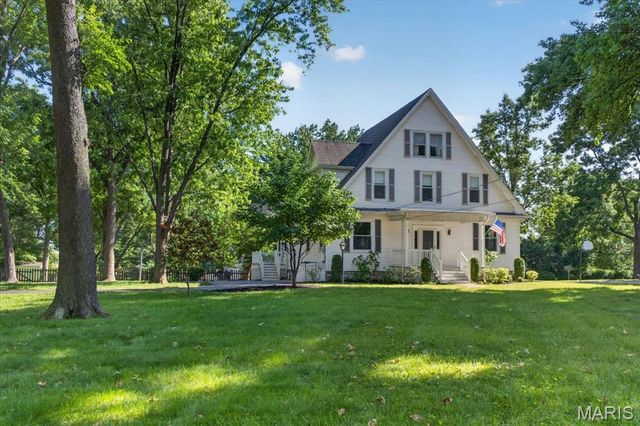 9310 Old Bonhomme Road, Olivette, MO 63132