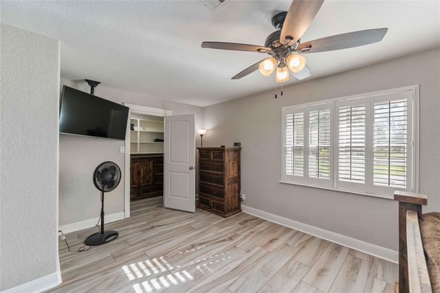 6814 Avenue O, Santa Fe, TX 77510