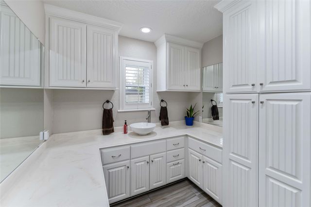 6814 Avenue O, Santa Fe, TX 77510