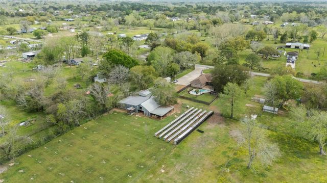 6814 Avenue O, Santa Fe, TX 77510