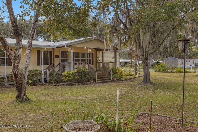 101 PALMLAND Avenue, Satsuma, FL 32189